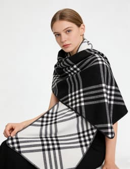 Brushed jacquard scarf - pattern close-up